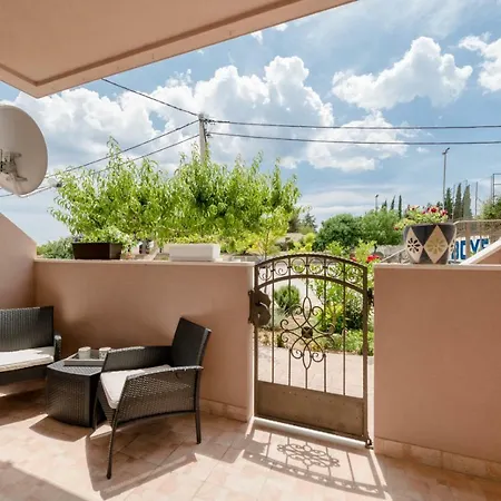 Roko Apartment